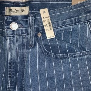 The Perfect Vintage Crop Jeans in Pinstripe